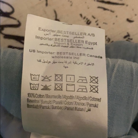 Vero Moda Flowy Light Wash Jean Shorts - Picture 5 of 5